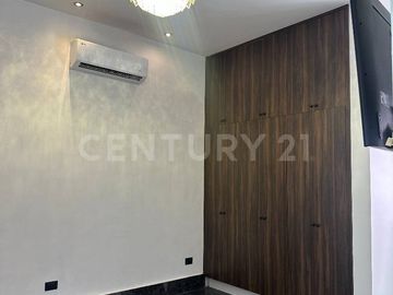 CASA EN RENTA EN COL. CUMBRES ELITE EN PRIVADA MONTERREY
