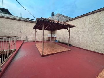 Casa En Venta en Colonia El Carmen, Guadalajara.