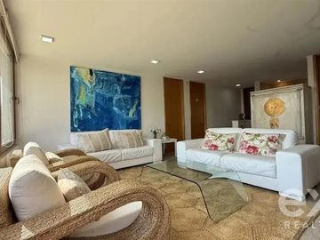 Exclusiva Casa, 5D,5B.  en cond. Los Bosques, Chicureo