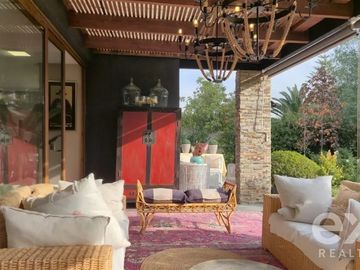 Exclusiva Casa, 5D,5B.  en cond. Los Bosques, Chicureo
