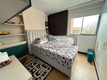 APARTAMENTO EN ARRIENDO UBICADO EN ENVIGADO SECTOR LOMA DE LAS BRUJAS