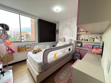 APARTAMENTO EN ARRIENDO UBICADO EN ENVIGADO SECTOR LOMA DE LAS BRUJAS