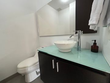 APARTAMENTO EN ARRIENDO UBICADO EN ENVIGADO SECTOR LOMA DE LAS BRUJAS