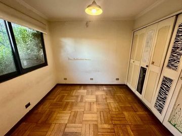 CASA METRO PRÍNCIPE DE GALES