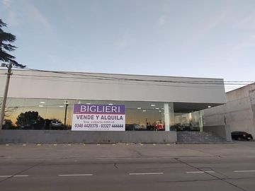Local en Loma Verde