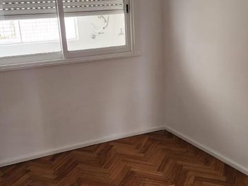 ALQUILER DEPARTAMENTO 3 AMBIENTES CON BALCON EN VILLA DEL PARQUE