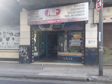 Local en Congreso