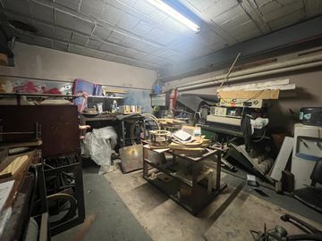 Local en Congreso