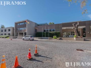 VENTA. Edificio Corporativo e Institucional Premium | Panamericana Km 50- Pilar - Ex colegio Magno