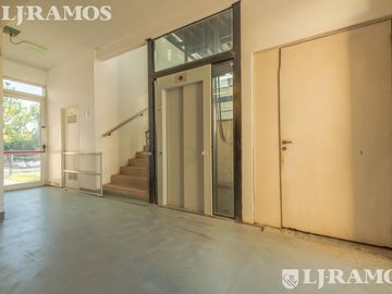 VENTA. Edificio Corporativo e Institucional Premium | Panamericana Km 50- Pilar - Ex colegio Magno