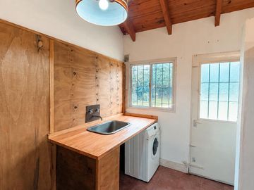 VENTA Casa 3 dormitorios con piscina. Terreno 1060m2