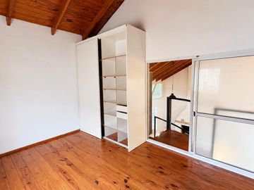 VENTA Casa 3 dormitorios con piscina. Terreno 1060m2