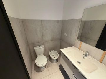 VENTA CASA TRES AMBIENTES A ESTRENAR SAN JOSE