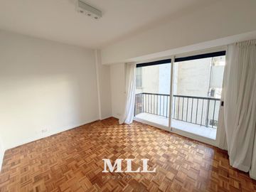 Av. Las Heras y Av. Callao.  Como a estrenar/refaccionado! 85 m2 a pulmon arbolado!