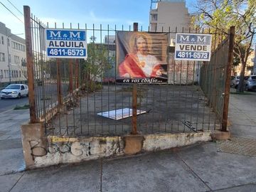 Oportunidad Única para Inversores en Salta 2261: Lote Comercial con Frente de 23 Metros y Potencial de Desarrollo USAM