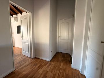 Casa en venta de 3 dormitorios + loft con entrada independiente en el Molino