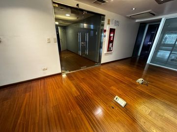 Oficina en  VTA Piso Triple A Oficina 400 m² Cub. 5 Coch. Recoleta Impecable