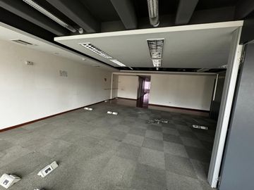 Oficina en  VTA Piso Triple A Oficina 400 m² Cub. 5 Coch. Recoleta Impecable