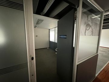 Oficina en  VTA Piso Triple A Oficina 400 m² Cub. 5 Coch. Recoleta Impecable