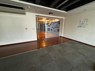 Oficina en  VTA Piso Triple A Oficina 400 m² Cub. 5 Coch. Recoleta Impecable