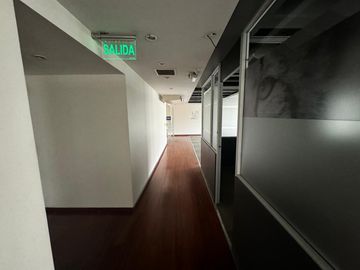 Oficina en  VTA Piso Triple A Oficina 400 m² Cub. 5 Coch. Recoleta Impecable