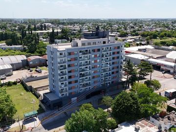 Departamento 2 dormitorios. Con balcón. A Estrenar. Edificio Paseo Gallesio, Zárate Centro