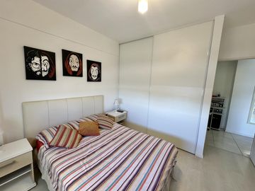 Departamento 2 dormitorios. Con balcón. A Estrenar. Edificio Paseo Gallesio, Zárate Centro