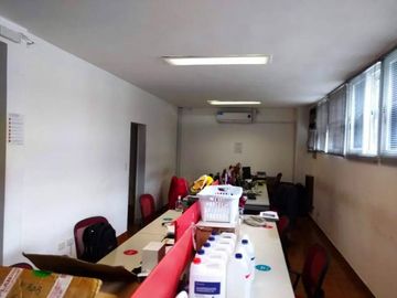 Alquiler, Galpón, Oficinas, 750 m2, Villa Ortuzar
