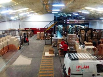 Alquiler, Galpón, Oficinas, 750 m2, Villa Ortuzar