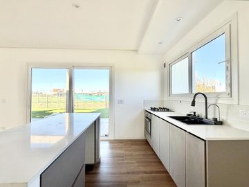 Casa venta y Alquiler San Simon Canning Ezeiza