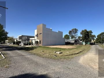 Terreno en Barrio cerrado Altos del Plata - San Carlos