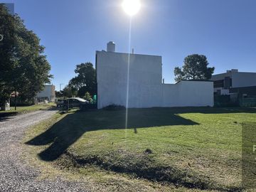Terreno en Barrio cerrado Altos del Plata - San Carlos