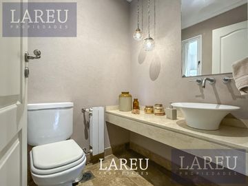 Casa en Venta en el Barrio Privado La Legua, Pilar
