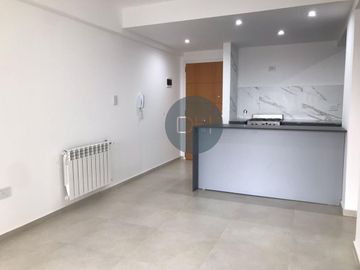 Departamento en 8 34 y 35  La Plata