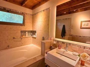 VENTA CASA 5 AMBIENTES, MONET, LOS CARDALES