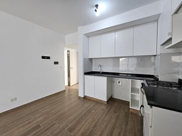 Monoambiente a estrenar en VENTA. Saavedra