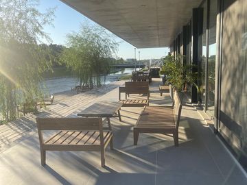 Lote a la laguna en venta en LOS PUENTES - NORDELTA