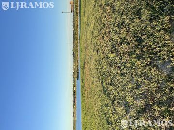 Lote a la laguna en venta en LOS PUENTES - NORDELTA