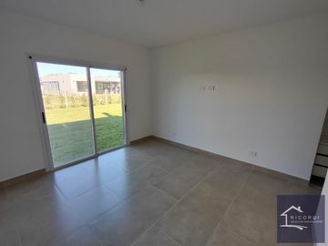 Casa VENTA Santa Emilia 4 Amb a estrenar