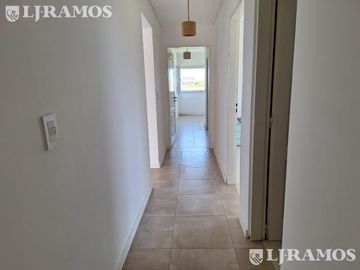 Casa VENTA CON RENTA en San Sebastián A1 FONDO A PULMON VERDE no crédito MB