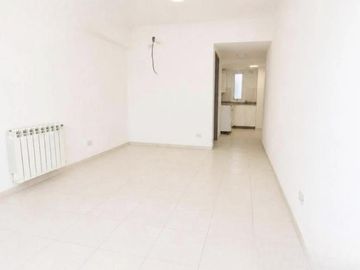 Venta Departamento dos dormitorios con cochera