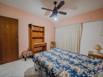 Casa en Venta 5 ambientes, en Villa Raffo