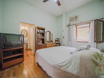 Casa en Venta 5 ambientes, en Villa Raffo