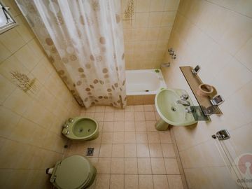 Casa en Venta 5 ambientes, en Villa Raffo