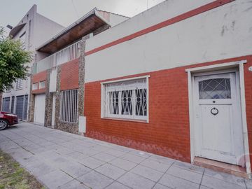 Casa en Venta 5 ambientes, en Villa Raffo