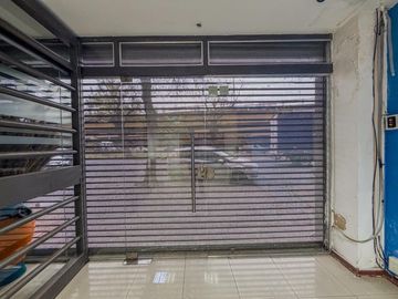 ALQUILER - LOCAL COMERCIAL - BARRACAS 200 m2