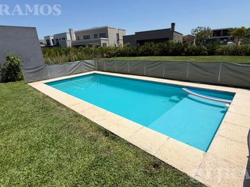 Casa en Vistas Puertos Escobar