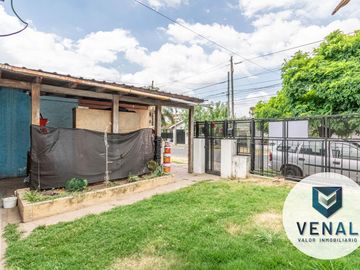 Venta Casa en Don Torcuato 3 ambientes, lote 459m², fondo y jardín, excelente ubicación residencial