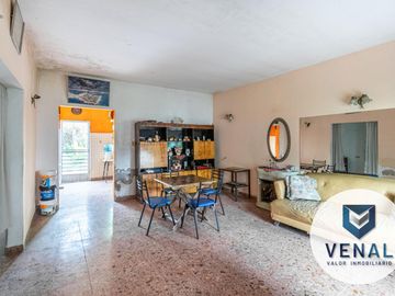 Venta Casa en Don Torcuato 3 ambientes, lote 459m², fondo y jardín, excelente ubicación residencial