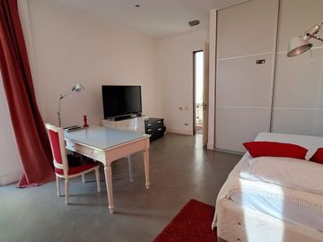 Casa de 5 ambientes en Alquiler en Barrio Cerrado La Montura